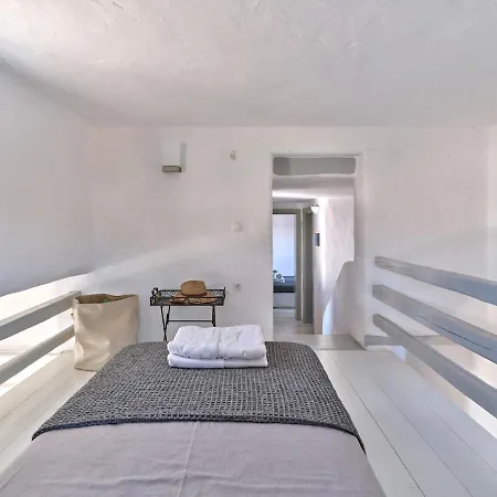 Arch1 Family Seaview &pool Holiday home Protorgia